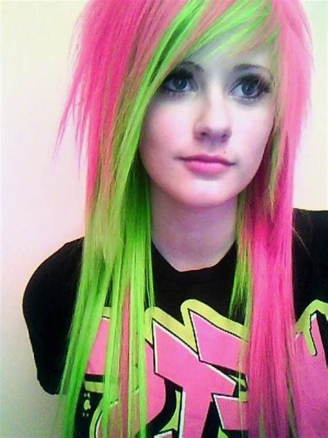 cheveux rose and vert fluo szenehaar grüne haare und emo frisuren