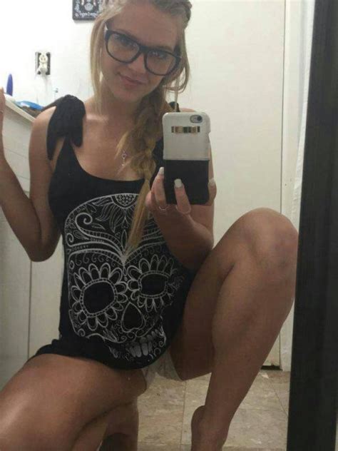 Cute Girl Selfie Porn Pic Eporner