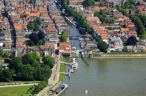 gorinchem yacht lock  gorinchem south holland netherlands lock reviews phone number