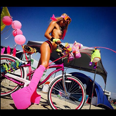 Burning Man Babe Porn Pic Eporner