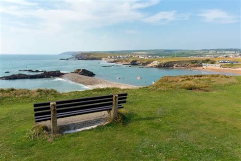 the 10 best places to stay in cornwall for 2023 sykes holiday cottages