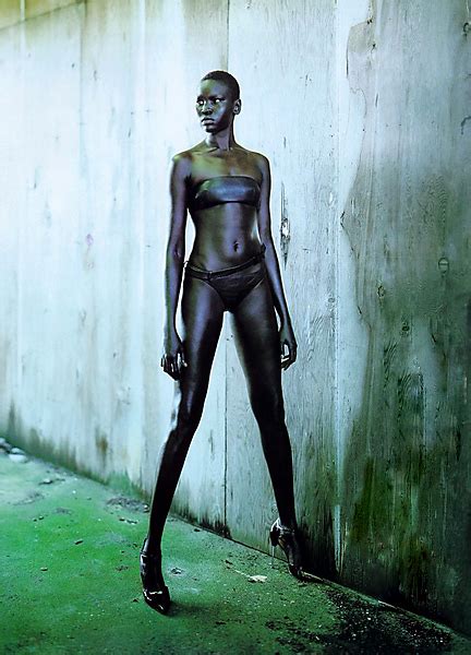 Fashion Extra Alek Wek Makes Her Way Back Home For