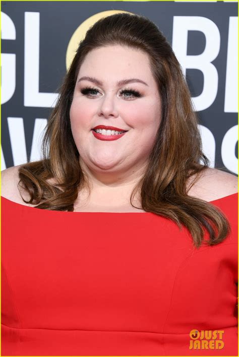 chrissy metz denies calling alison brie a bitch at golden globes