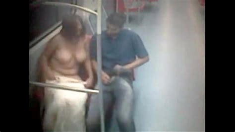 flagra de sexo no metro xvideos