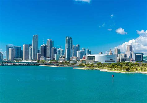 downtown miami  fastest growing neighborhood   entire country miami luxury homes