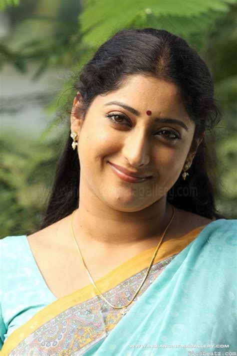 indian actress lakshmi gopalaswamy serial actress boobs