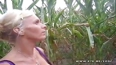 amateur couple drive out and have sex in corn field