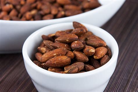 roasted salted almonds dont sweat  recipe