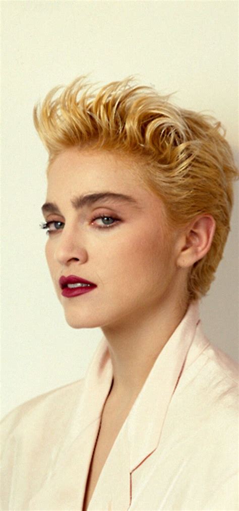 Pin By Marina On Growing Hair Out 80s Short Hair 80s Hair Hair Styles