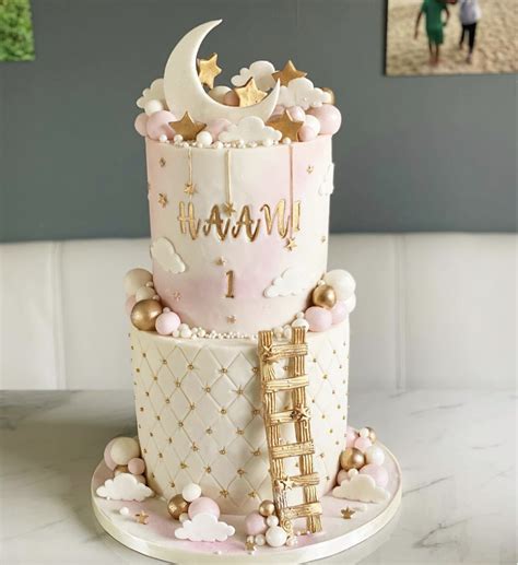 adorable  birthday cake ideas    love find