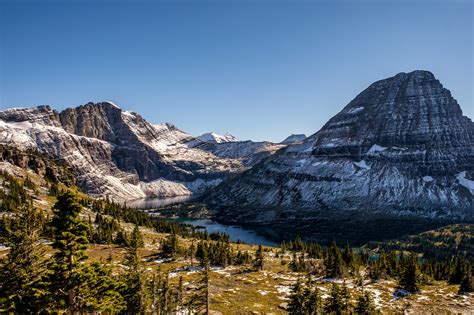 reasons  visit montana epic hiking trails  glacier national park