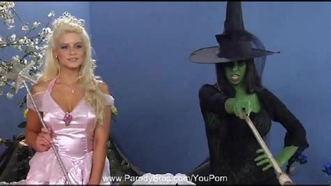 Midget Sex From The Wizard Of Oz Parody Porn Videos