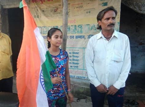 this 11 yr old girl is swimming 550 km from kanpur to varanasi for