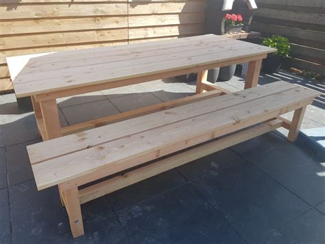 douglas tuintafel met    banken jp buiten hout