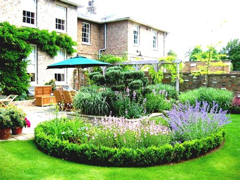 outstanding small garden designs   delight