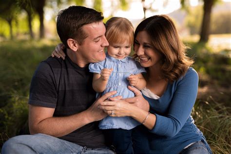complete guide  family portrait photography  photo tips