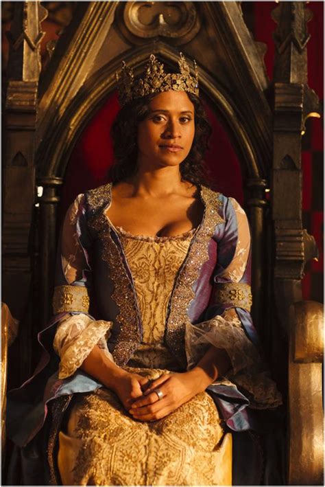 queen guinevere pendragon 2 best shots arthur and