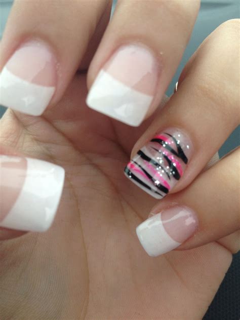 love nails red nails pretty nails red manicure zebra nails accent