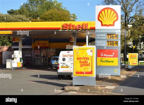 shell petrol station leamington spa warwickshire uk stock photo alamy