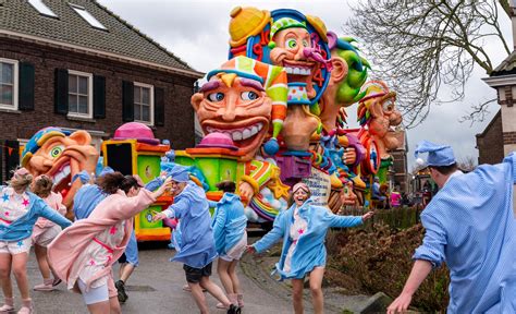 nog geen koppijn  carnaval  wel zitten oss en schaijk vol vragen foto gelderlandernl