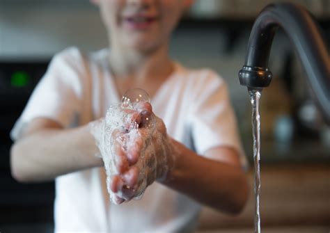 lather   guide  good hand washing habits