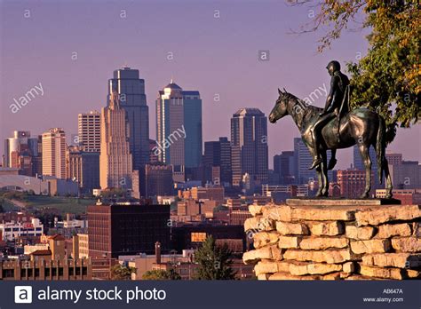 missouri kansas city native american scout monument and