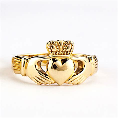ladies classic gold claddagh ring   ireland gold claddagh ring claddagh rings claddagh