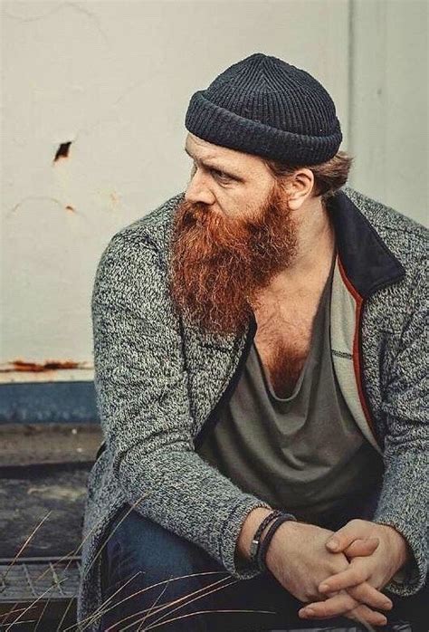Scruffy Ginger Sailor Beard Streetwear Men Outfits