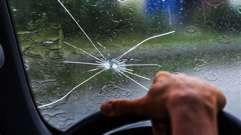 repair  cracked windshield  drive