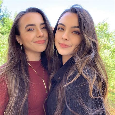 Merrelltwins On Instagram “hi Whats Everyone Up To ” Merrell