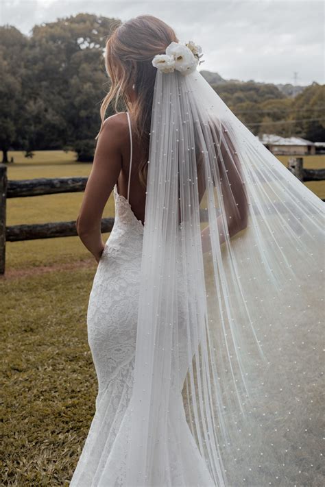 top 25 bridal veils for 2021 wedding style inspiration