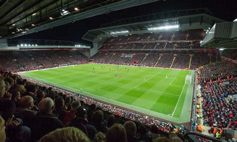 united   floodlights  anfield   special