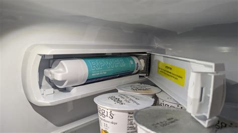 How To Replace And Reset Ge Refrigerator Water Filters