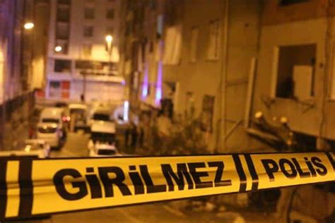 İstanbul da katliam gecesi Üç ilçe dolaşıp iki oğlu kardeşi ve iki akrabasını öldürdü diken