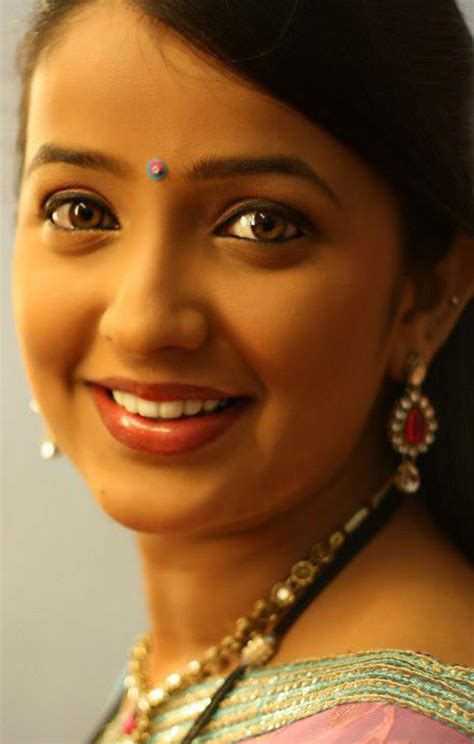 filmy girls cute marathi tv actress apurva