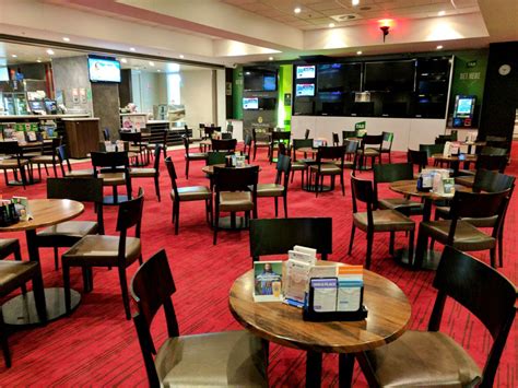 rooty hill rsl eating nightlife and things to do in sydney