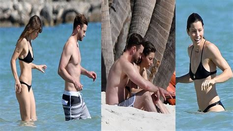 Jessica Biel And Justin Timberlake Show Off Their Beach