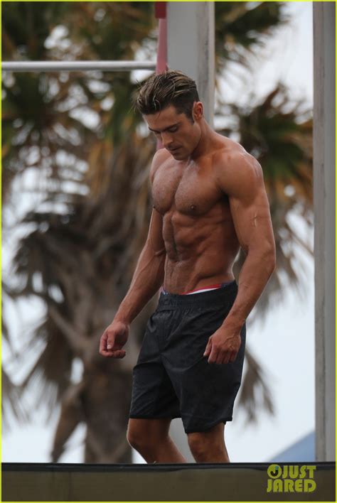 Zac Efron Never Wants That Baywatch Body Ever Again