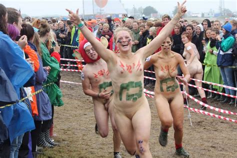 norwegian roskilde naked run festival 2011 motherless