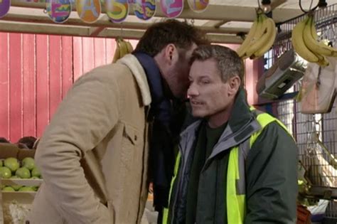 Eastenders Spoilers Tonight Stacey And Martin Grief Sex