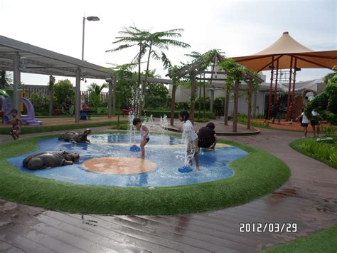 sg kids playground tampines  water playground