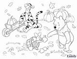 Pooh Thanksgiving Winnie Clipart Disney Coloring Fall Cute Pages Family Friends Kids Clipground Cartoon Happy sketch template