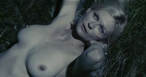 kirsten dunst topless naked nude tits in a movie video