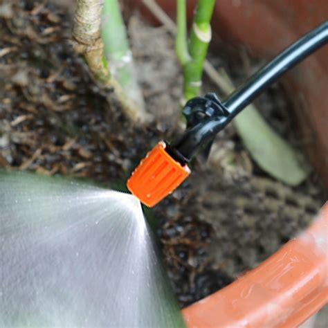 2018 25m Oblique Spray Drip Irrigation 30 Plant Self Watering Sprinkler