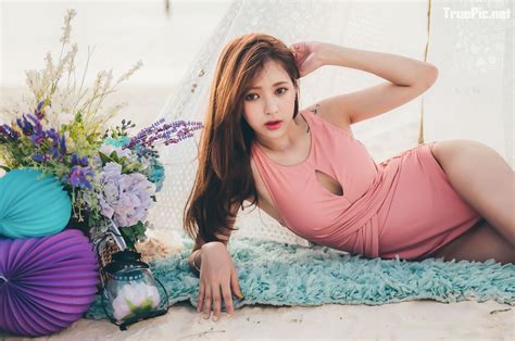 Jin Si Hyun Model Korea With Sexy Swimsuit In The Beach Ảnh đẹp