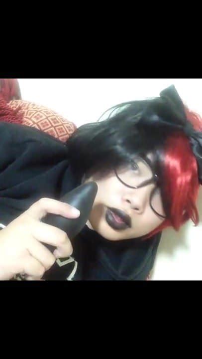 asian goth sissy jerking off while using an anal