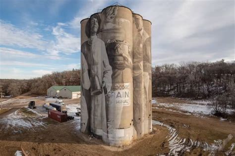 fort dodge iowa silo art