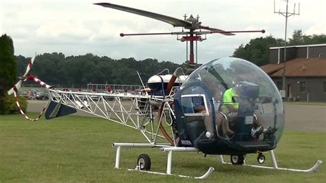 bell  helicopters start    landings flying police youtube