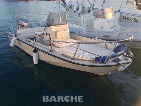 boston whaler outrage  id  boats