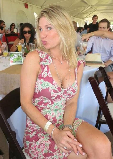 pin on best mature cougar dating sites and apps